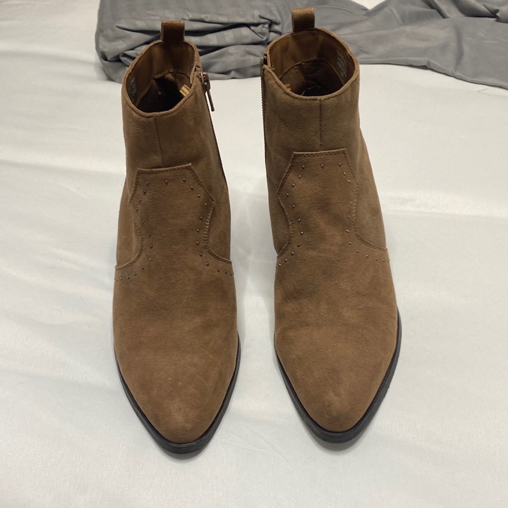 Ann Taylor Short Boot